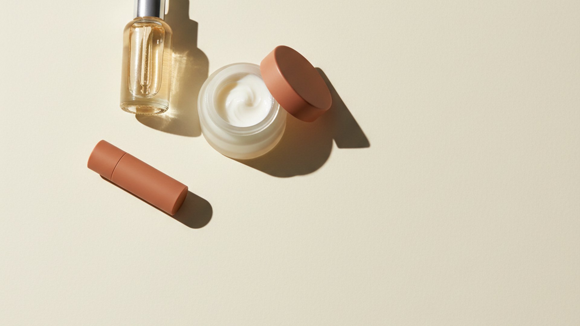 AHA vs BHA vs PHA — Reddit's Exfoliant Guide