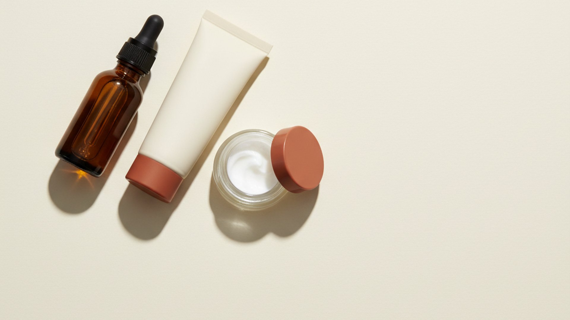 K18 vs Olaplex: I Read 312 Reddit Threads To Find Which One Works (Updated 2026)